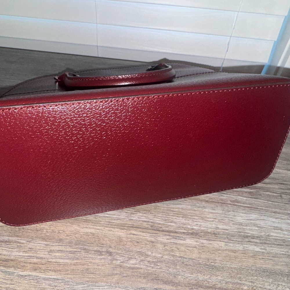 Kate Spade Red Leather Satchel Sophisticated Design - Picture 3 of 4